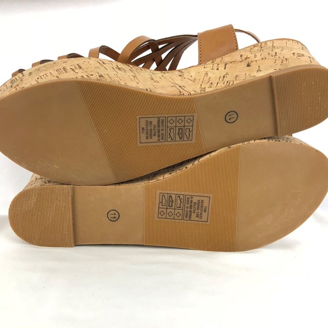 dkny black and white sandals