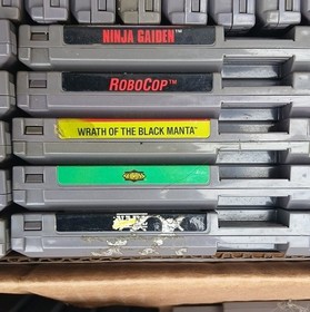 Nintendo NES Game Lot + Power Glove /w Sensor array