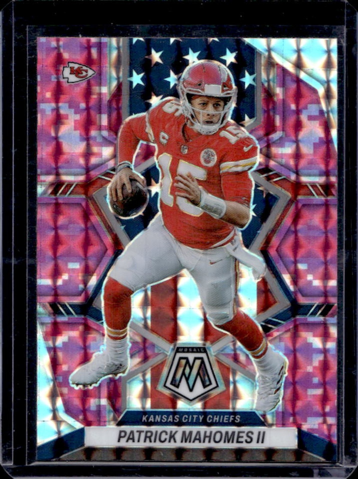 2022 Mosaic Patrick Mahomes II Camo Pink National Pride #256 Chiefs