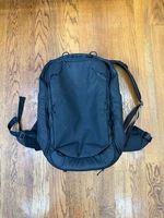 Peak Design 45L Travel Backpack - Black Good Condition