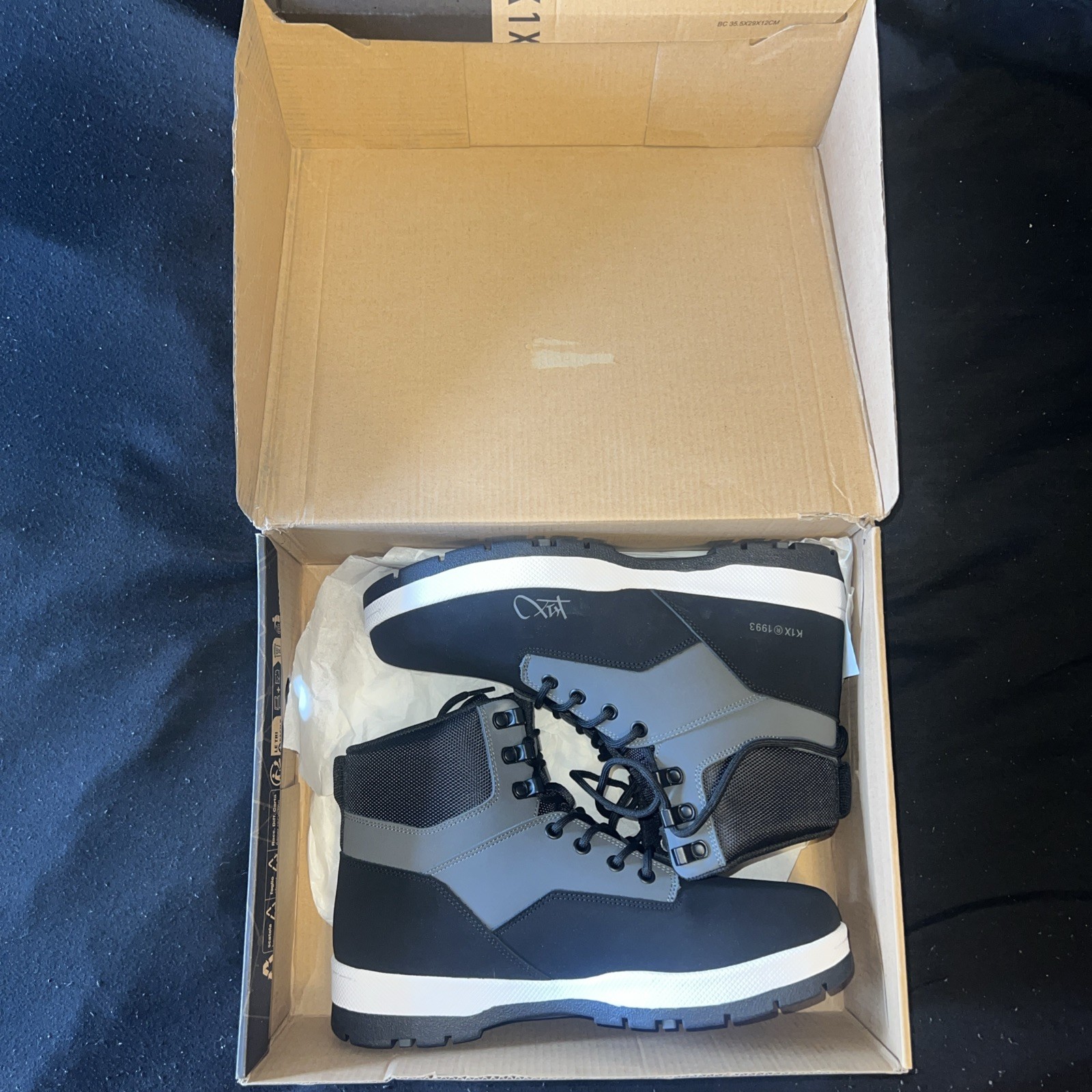 K1x Play Hard H1ke Plus Winter Boot in Grey Black White Size 9M
