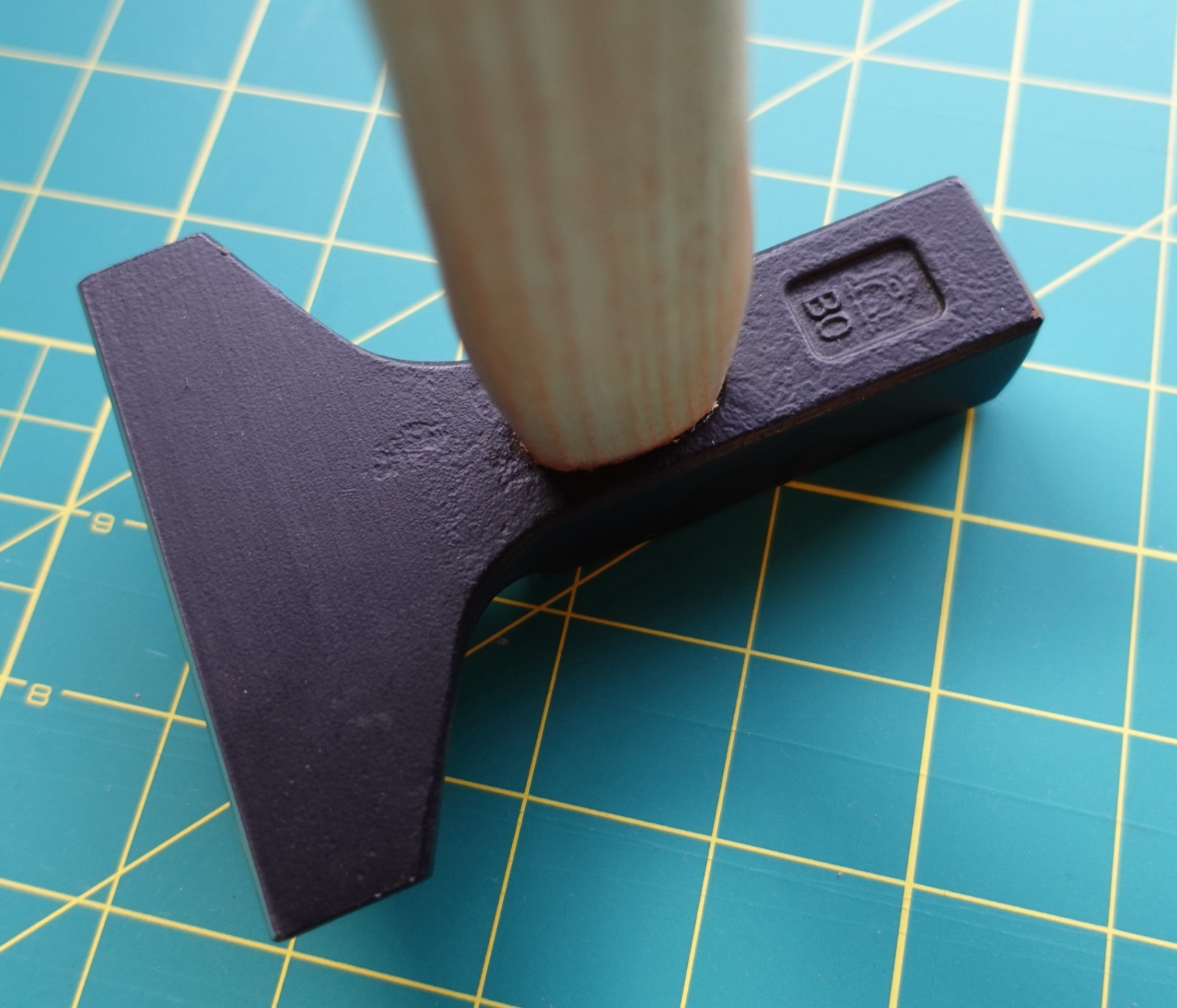 TWO CHERRIES VENEER HAMMER - MADE IN GERMANY