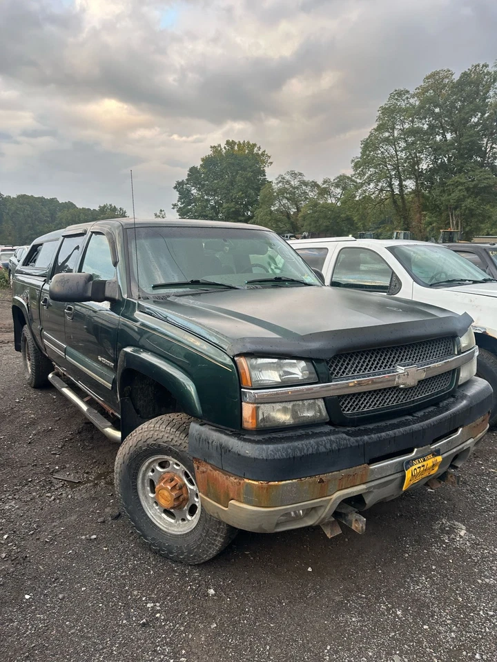 Conjunto de portador diferencial usado se adapta a: camioneta Chevrolet Silverado 2500 2004 Fr Foto 3 de 4