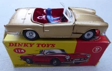 DINKY TOYS TRIUMPH SPITIFIRE 114 1960's DIE CAST CAR MADE IN ENGLAND & BOX