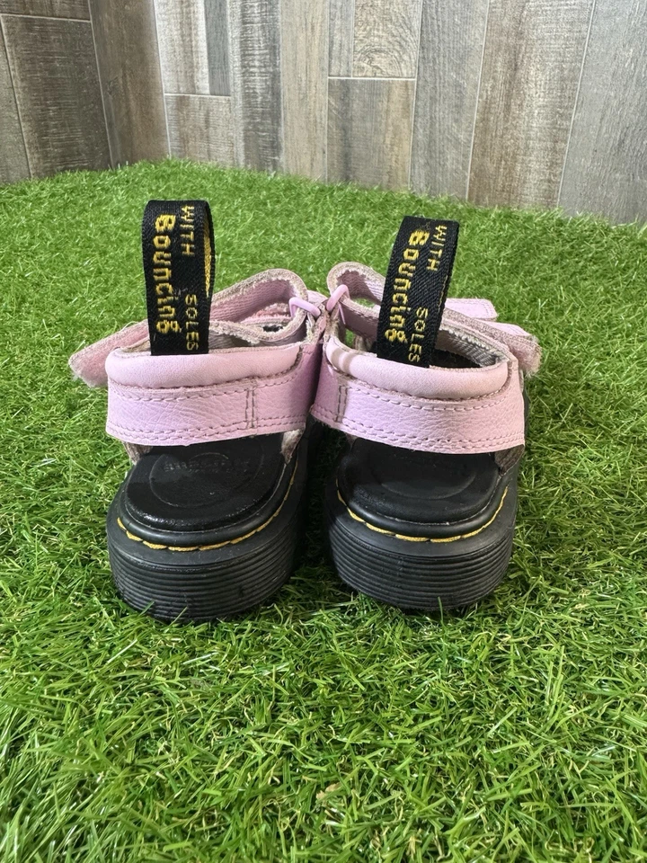 Сандалии детские Dr. Martens розовые кожаные с ремешками молодежный размер Великобритания 8/США 9 - Изображение 3 из 4