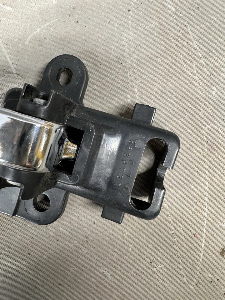 1968-1972 Chevy Impala 442 Pontiac GTO maçaneta interna Chevelle Cutlass fabricante de equipamento original - Imagem 2 de 4