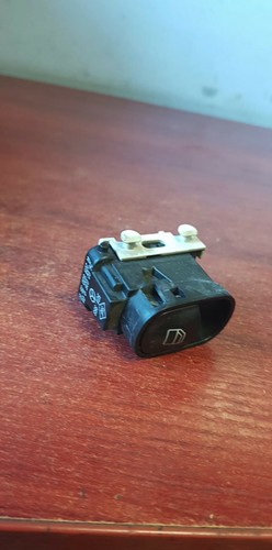 MERCEDES-BENZ FENSTERHEBERSCHALTER A2098203510