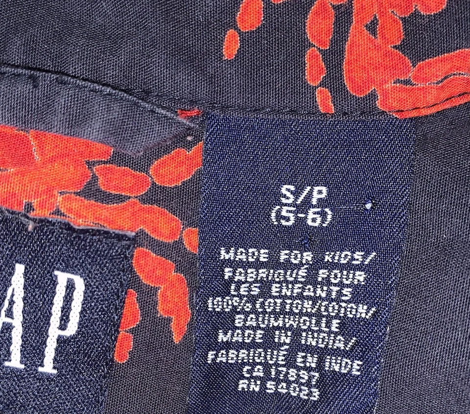 GAP BOYS RED CRAB NAVY BLUE BUTTON DOWN S/S SHIRT YOUTH SMALL 5-6 KIDS - Image 4 of 4