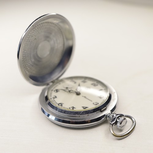 Rare Soviet Vintage Pocket Watch Molnija 3602 1980s 18 Jewels USSR Mechanical - Picture 8 of 13
