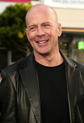 Bruce Willis at The Whole Ten Yards World Premiere at Grauman's Ch- Old Photo 2