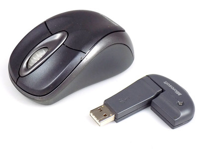 Selten: Microsoft X800129-102 Wireless Notebook Optical Mouse 1.0 Kabellose Maus