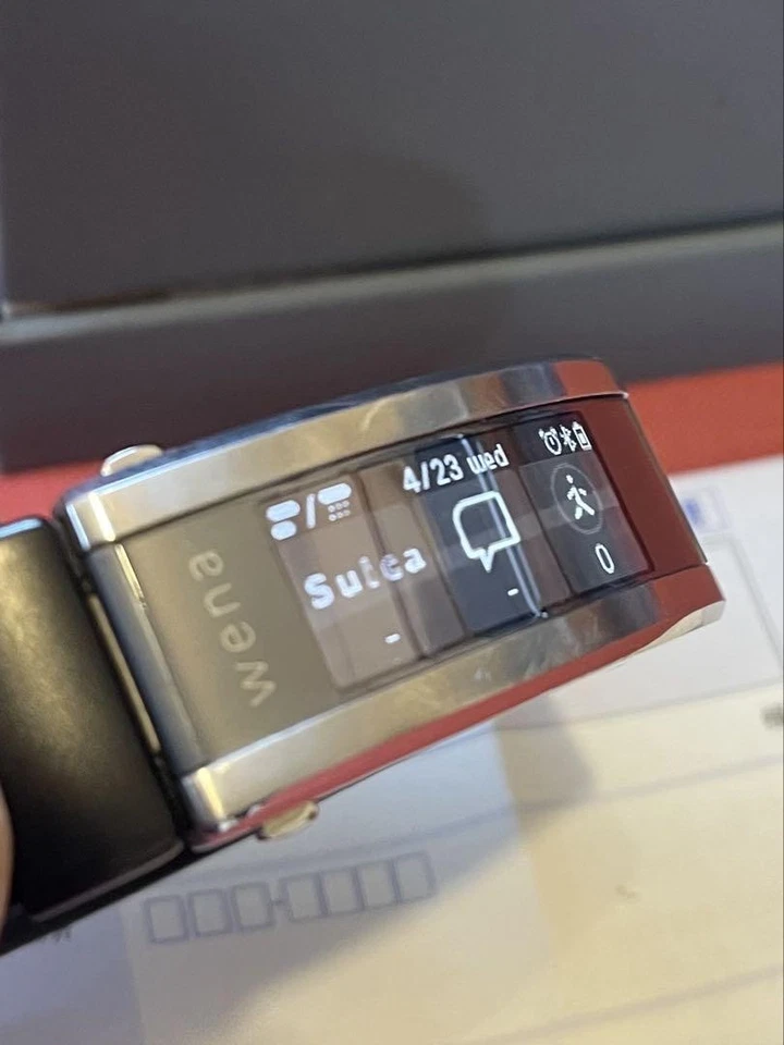 Sony WNW-A21A Wena 3 Rubber Band Smartwatch Black IOS Android Bluetooth w/ Box - Image 4 of 4