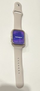 Apple Watch Series 9 45 mm Silver GPS + Cell 64GB Aluminum + accessories