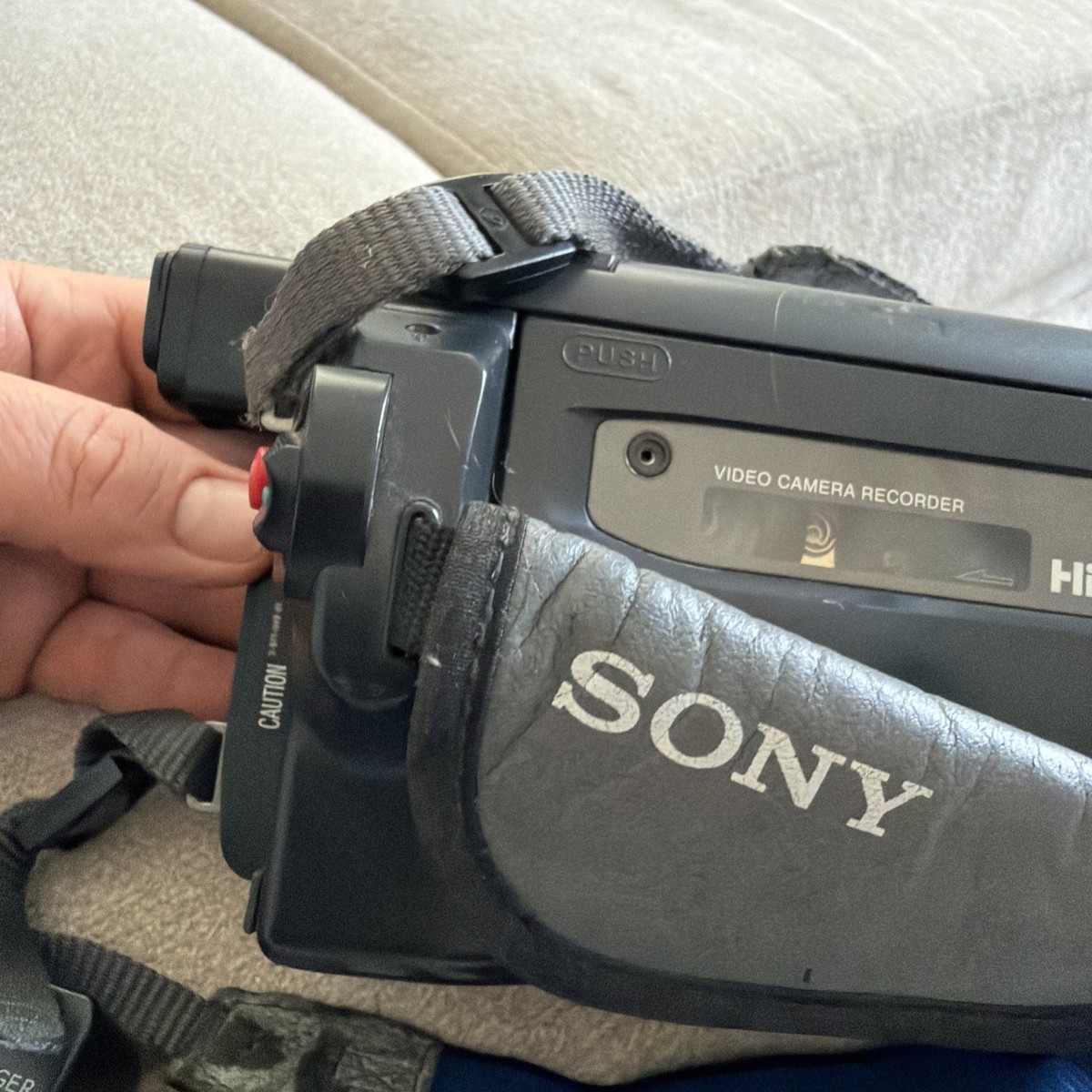 Sony Handycam Vision CCD-TRV58 Hi8 Camcorder Camera Nightshot