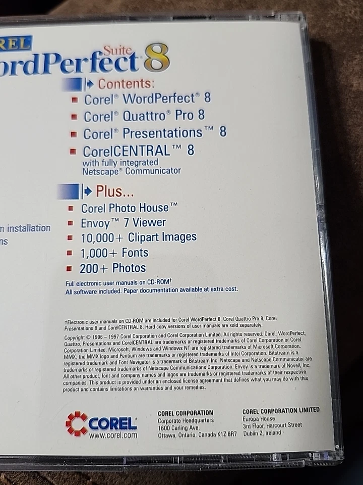 Corel WordPerfect Suite 8  - Image 3 of 4
