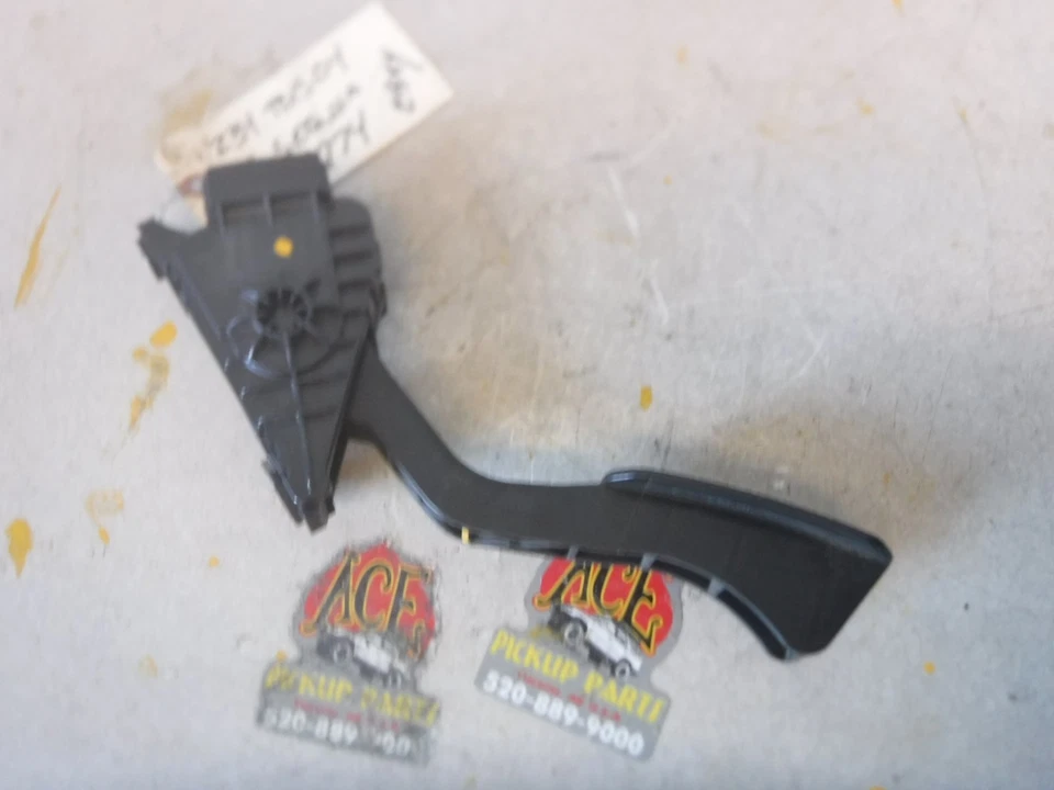 03-06 Toyota Tundra Pickup Sequoia Electronic Gas Accelerator Pedal 78120 0C050 Foto 2 de 4