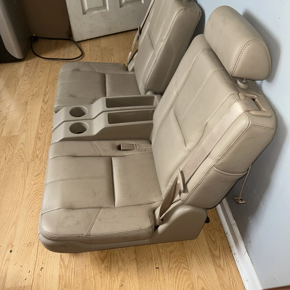 2007-2014 Tahoe 3-й ряд сидений пригородный GMC Yukon Escalade ткани с подстаканниками - Изображение 4 из 4