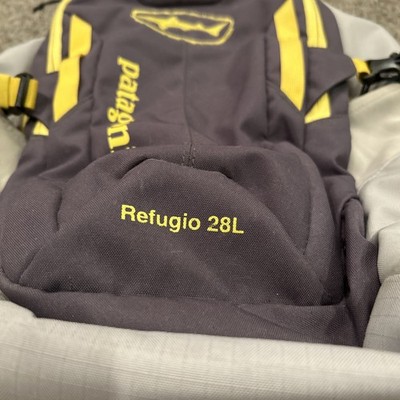 Patagonia Backpack Refugio 28L Hiking Mountain Travel Gym Carry 