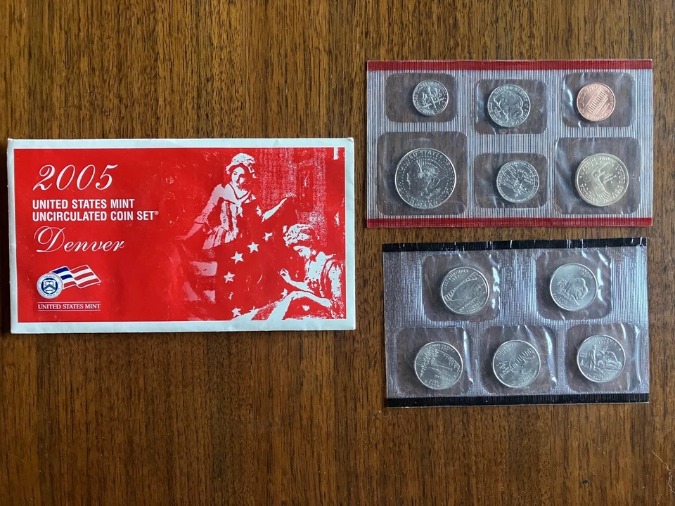 2005 US Mint Uncirculated Coin Sets Denver & Philadelphia Ships Free - Image 4 of 4