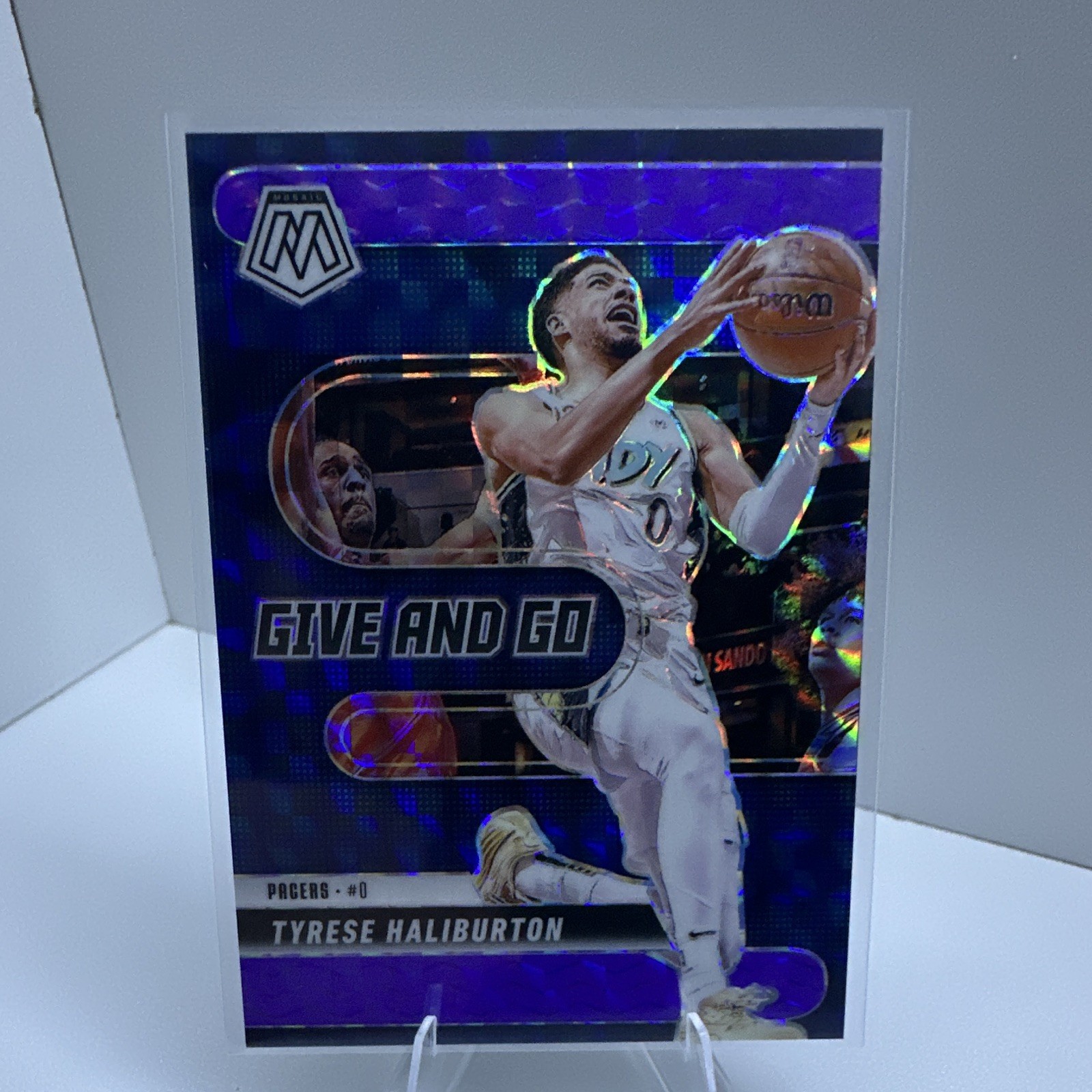 Panini Mosaic 2024-25 Tyrese Haliburton Give and Go #10 Purple /175
