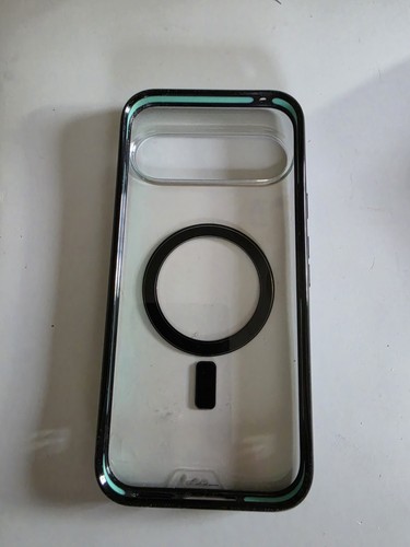 OtterBox Defender Series Pro XT Case with Pixelsnap for Pixel 9 pro xl.