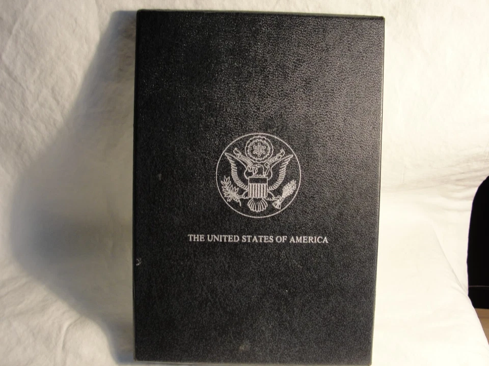 1882 CARSON CITY U.S.  ONE DOLLAR COIN Z309 - Image 3 of 3