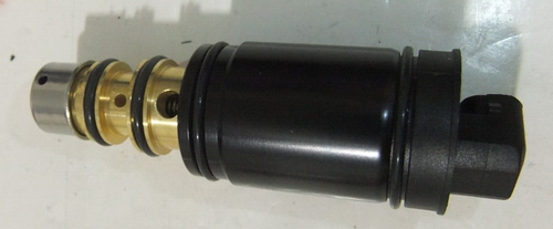 A/C Compressor Control Valve For Benz CLK320 CLK500  C240 C320 CL500 CL550 CL63 - Afbeelding 1 van 3