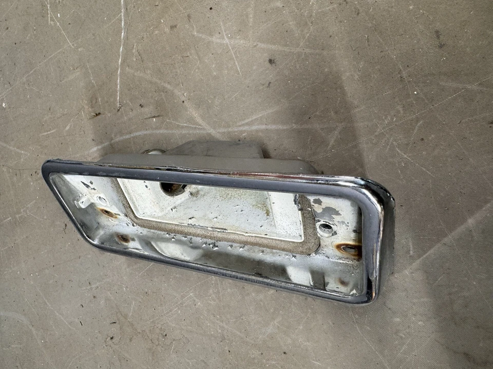 1969 Chevy Camaro Reverse Back Up Light Lamp Housing 1967-1972 Truck Cab Cargo - Image 3 of 4