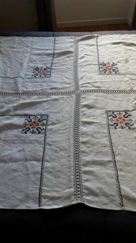 Textiles du XIXe siècle et avant nappes damas