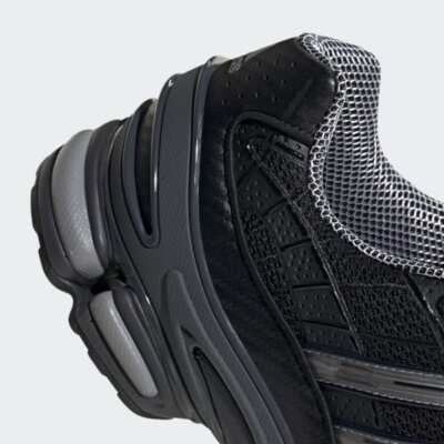 Adidas Ozweego Pro - Core Black / IH0397 / Mens Shoes