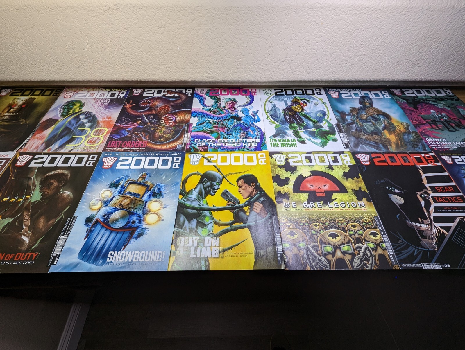 Lot of 14 issue 2000 AD comic Sci-Fi please see pictures and description. 