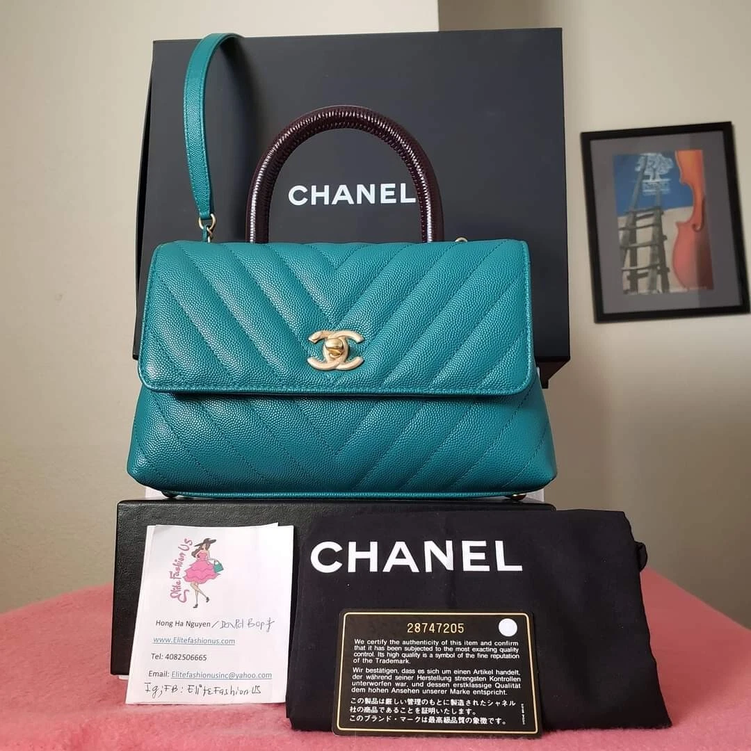 Chanel Mini Square Flap with Top Handle Turquoise and Ecru Tweed Antiq –  Madison Avenue Couture