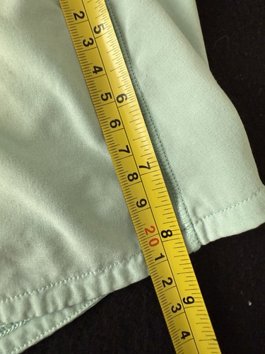 Pantalones cortos Lululemon Speed Up verde 8 3” defecto entrepierna - Imagen 8 de 9