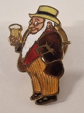 Vintage William Younger Brewery “Father William” Mascot Enamel Lapel Badge. VGC