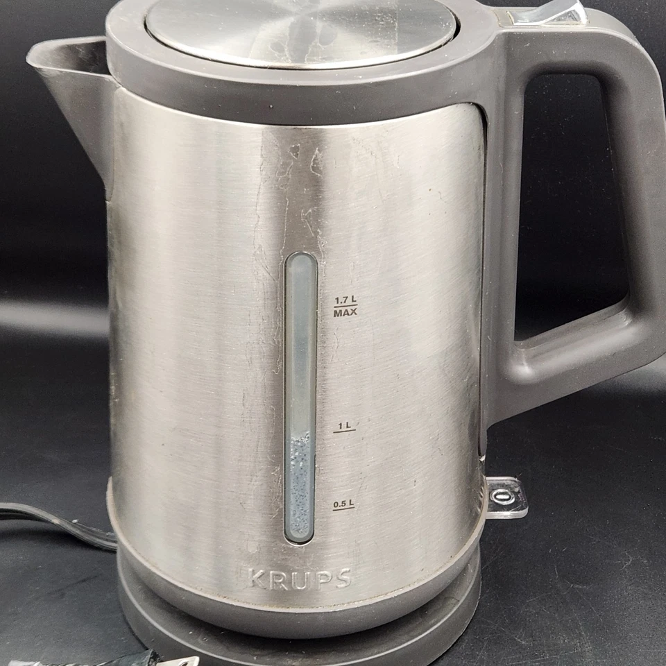 Hervidor eléctrico Krups BW442D acero inoxidable con base y cable funciona necesita limpieza Foto 3 de 4