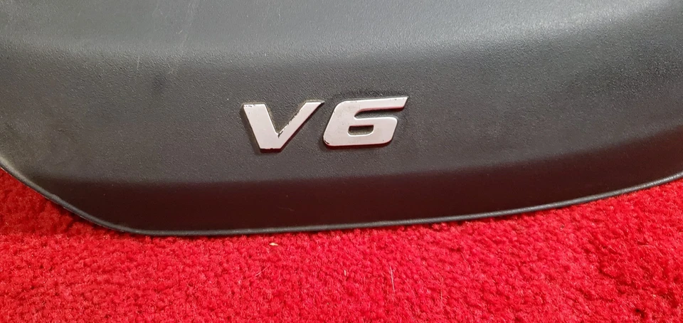 Dodge Durango 2015 cubierta de motor 9901 1005A OEM Foto 2 de 4