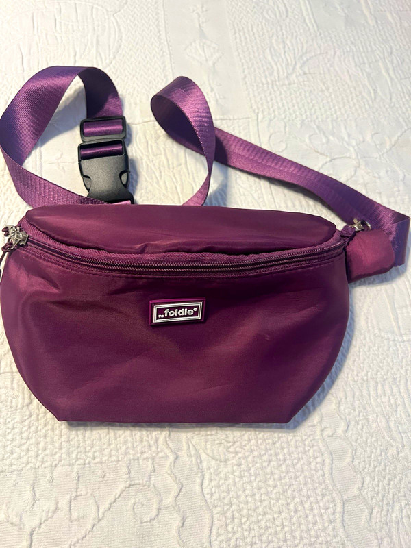 the foldie RFID Safe Adjustable Purple Waist Pack Fanny Pack Zip, 2 Pockets