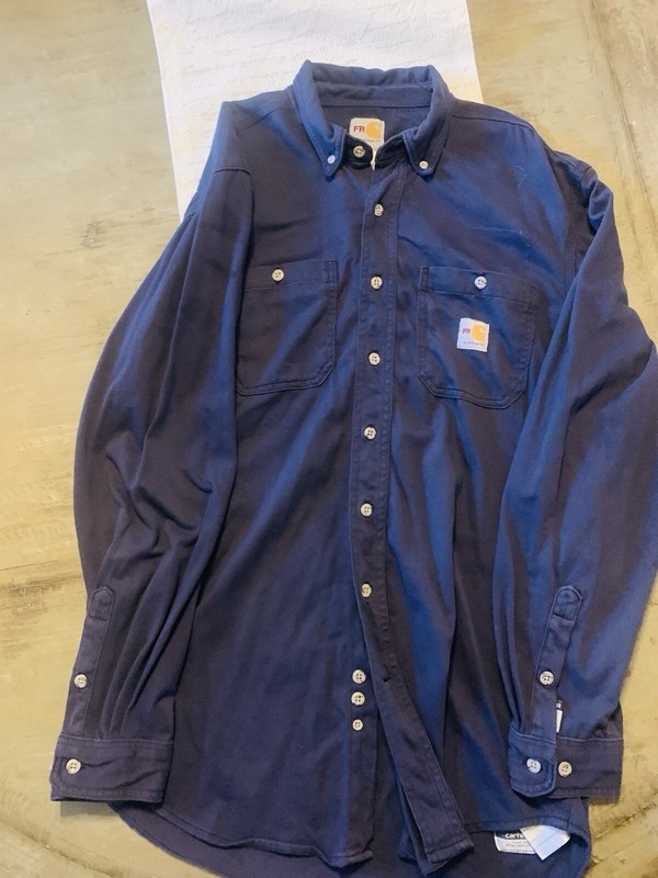 Carhartt Flame Resistant Button Down Shirt Men's Medium Navy Workwear 101698-410
