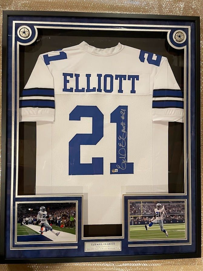 Ezekiel Elliott Autographed Signed Dallas Cowboys Framed Jersey Beckett 