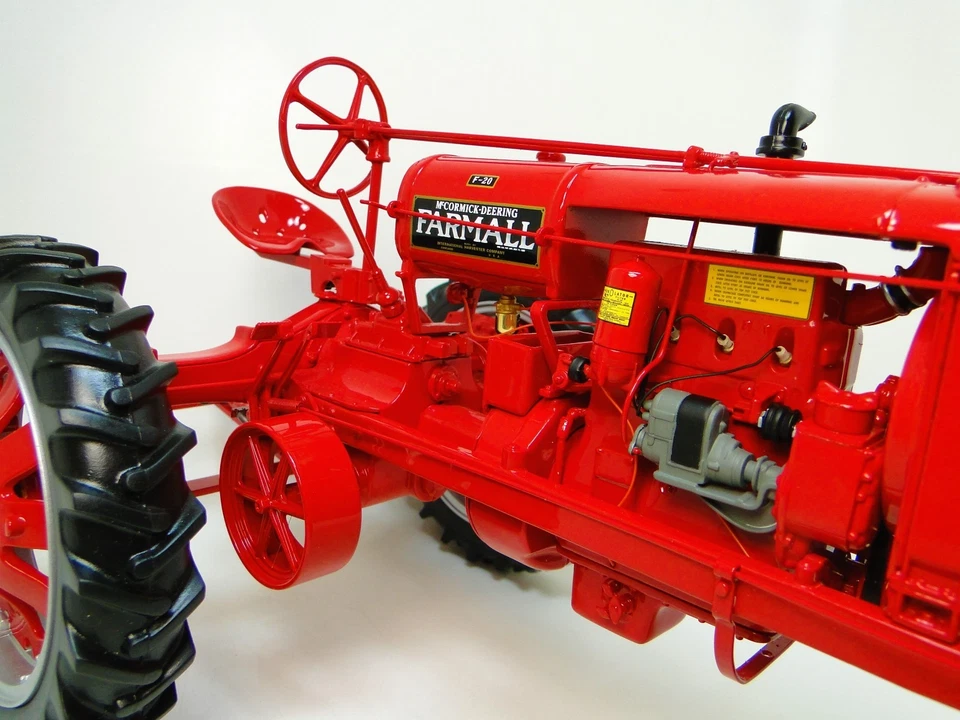FarmAll Farm Tractor 1930s 1940s Vintage Machinery 1 12 Model Diecast F20 F 20 - Image 2 of 4
