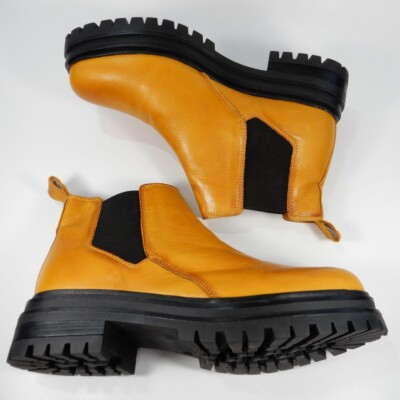 Miz Mooz Levona Chelsea Boots Size 38 7.5 8 Lug Sole Ochre Yellow