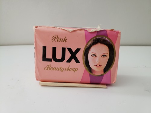 Vintage 1960s LUX Pink Beauty Soap Body Bath Bar Regular Size 