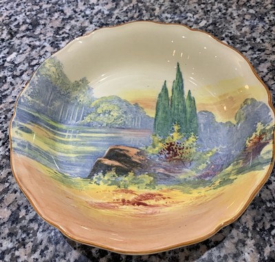 ART DECO ROYAL DOULTON FLACHE SCHALE. KULTIGES MUSTER. WOODLEY DALE