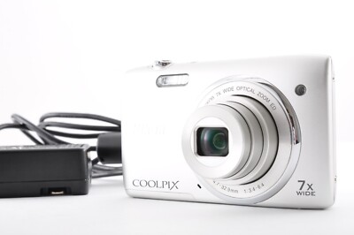 Nikon Coolpix S3400 Silver Excellent+5 Compact Digital Camera from
