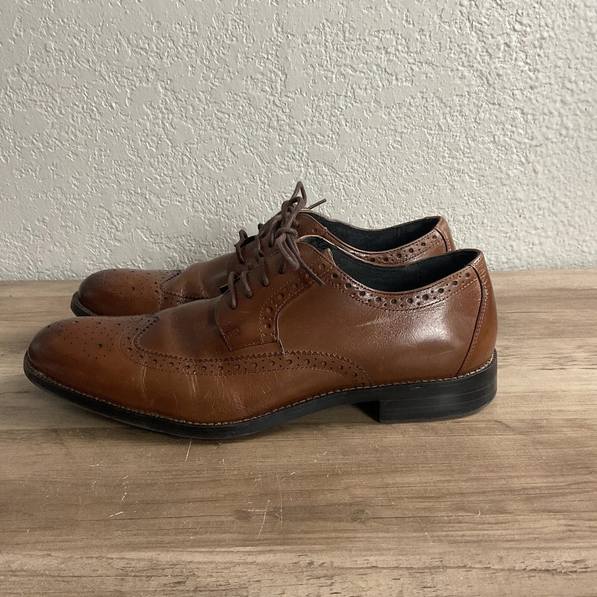 Adams shoes online sale