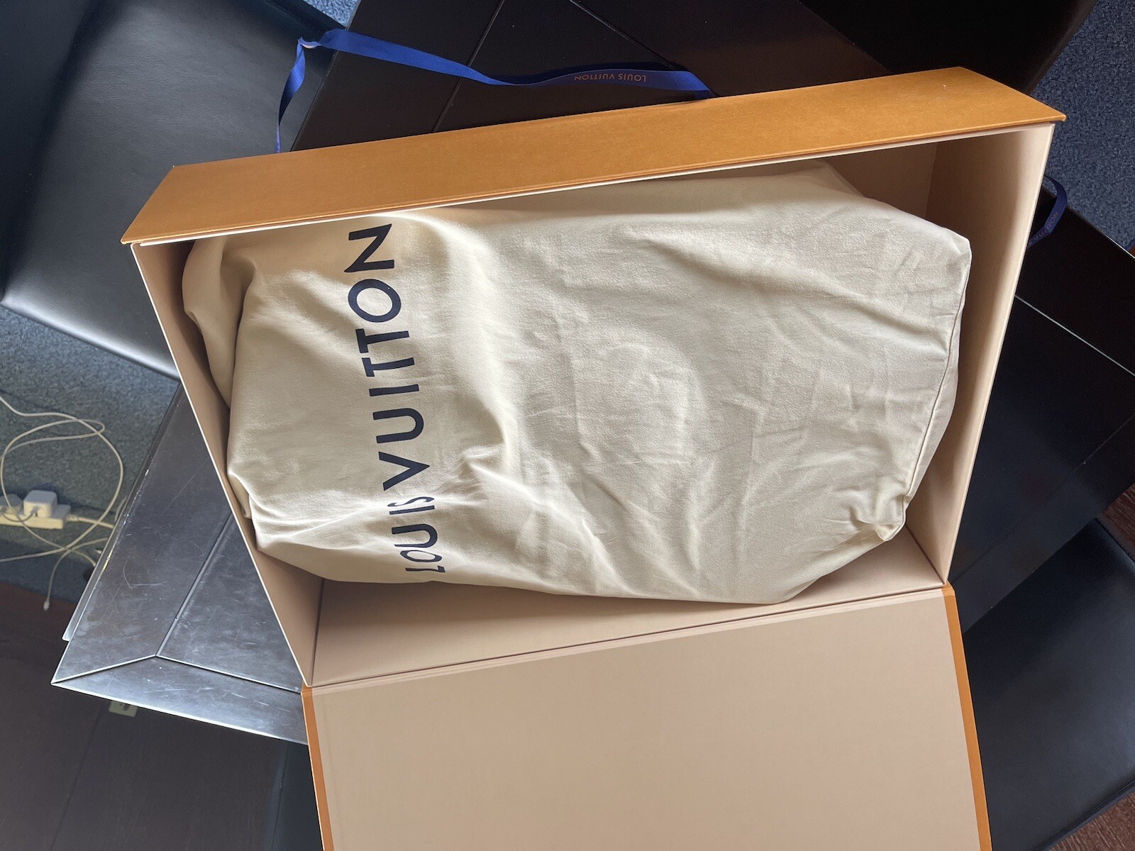 Louis Vuitton Ltd Edition Keepall Bandouliere 50 Blue- Sold Out Everywhere! image 6