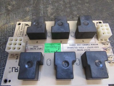 CARRIER / MEGATECH ELECTRO INC. HVAC RELAY BOARD HK35AA001 **WARRANTY INCLUDED**