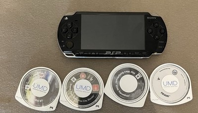 Sony PSP 2004 Lite Schwarz Plus Einige Spiele Und ladekabel