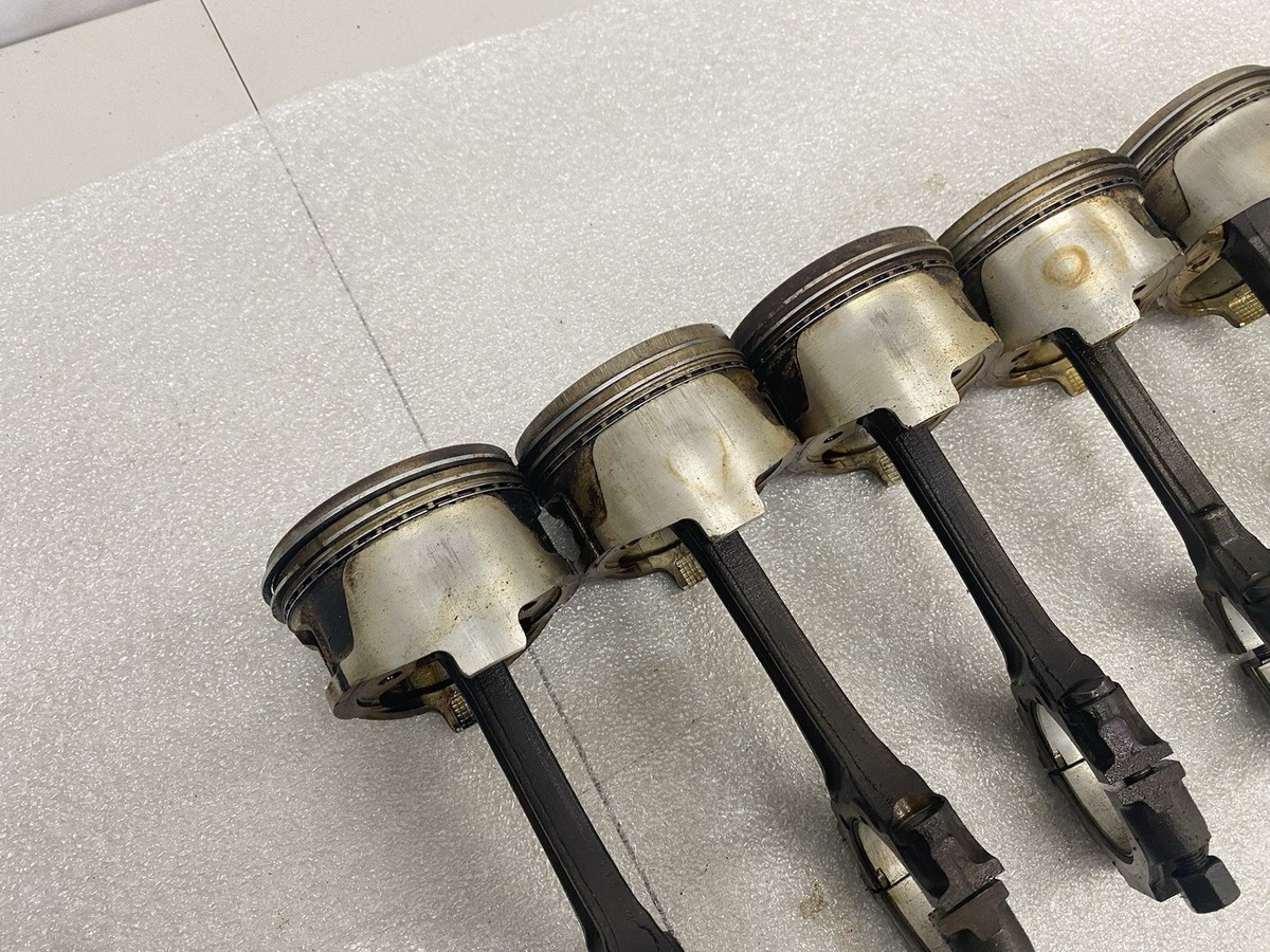 りんつページ Nissan / Infiniti Nissan OEM Head Cylinder Bolt Set
