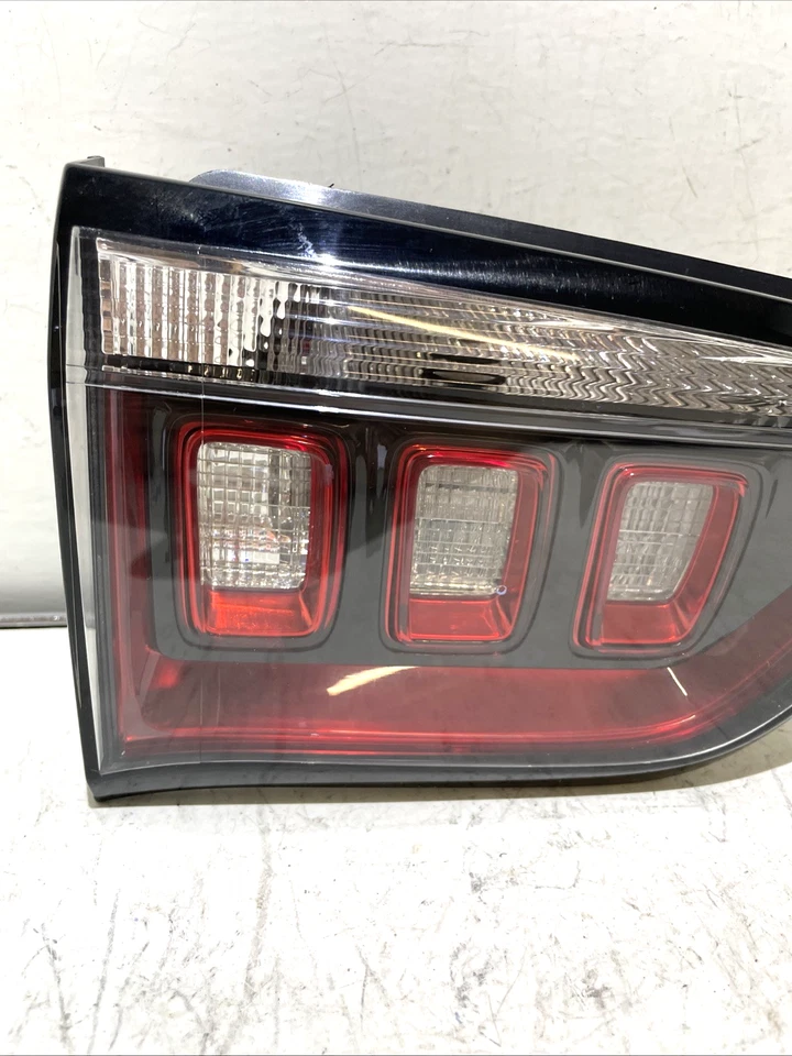 2017 - 2024 Jeep Compass Inner Halogen Tail Light Driver Left LH OEM 2111 - Image 3 of 4